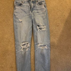American eagle mom jeans size 0 only worn once